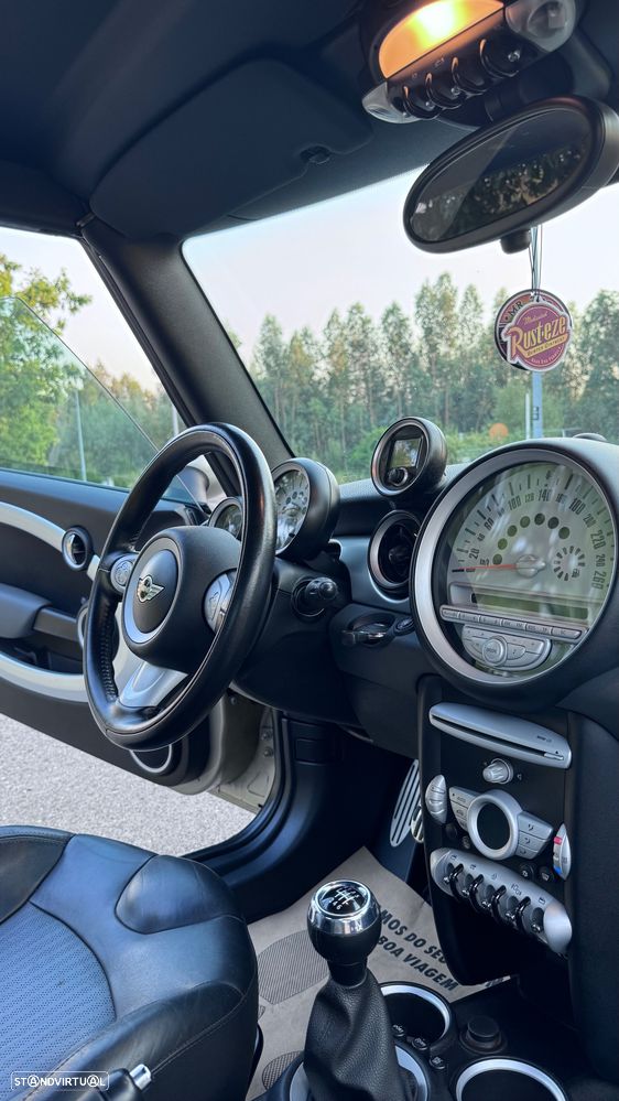 MINI Cabrio Cooper S - 25