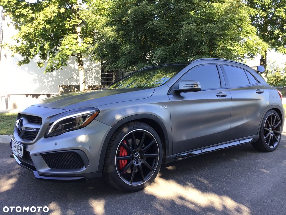 Mercedes-Benz GLA 45 AMG 4Matic 7G-DCT - 16