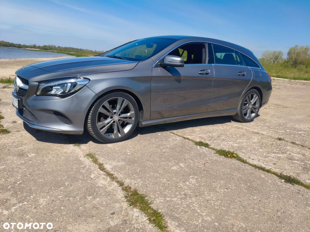 Mercedes-Benz CLA 220 d 7G-DCT - 1