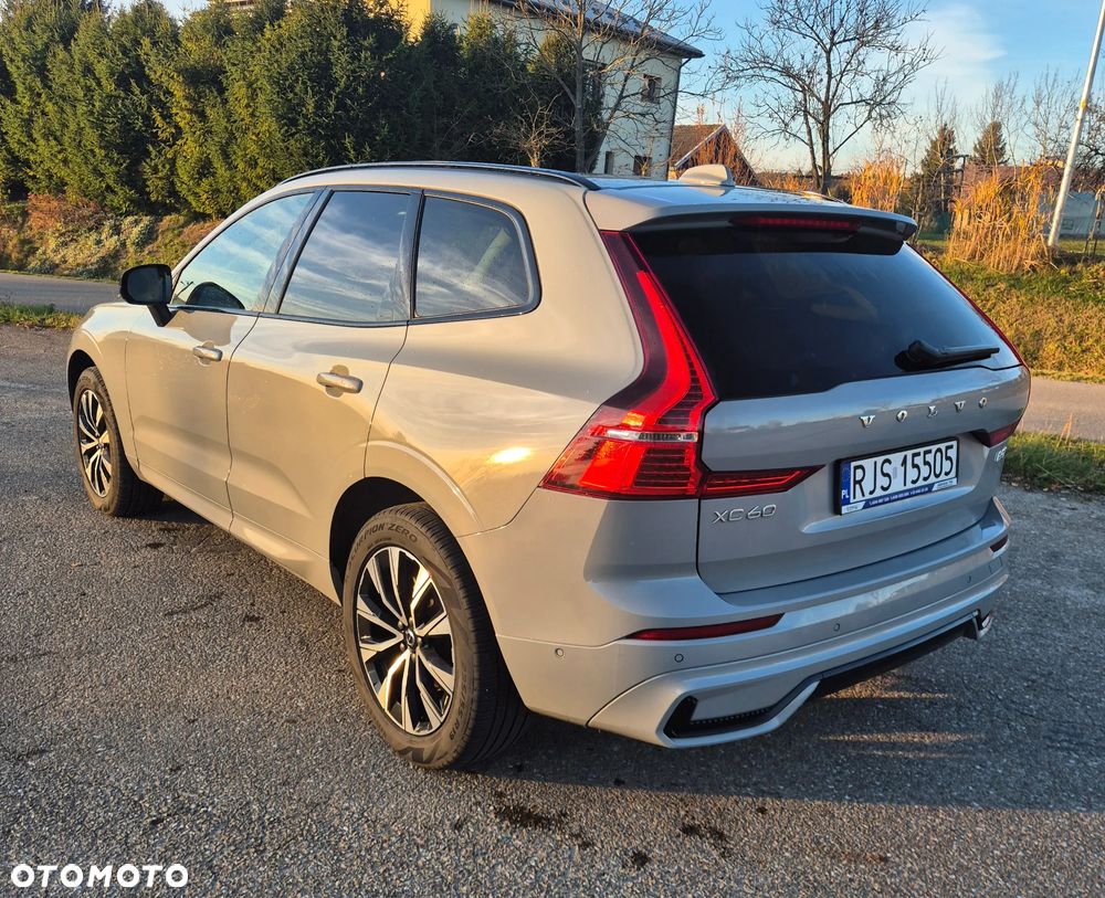 Volvo XC 60 B5 B AWD Plus Dark - 7