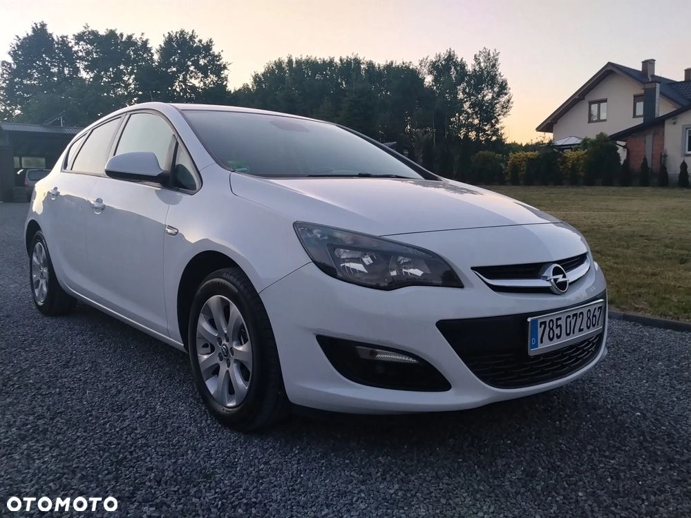 Opel Astra 1.4 T Cosmo - 1