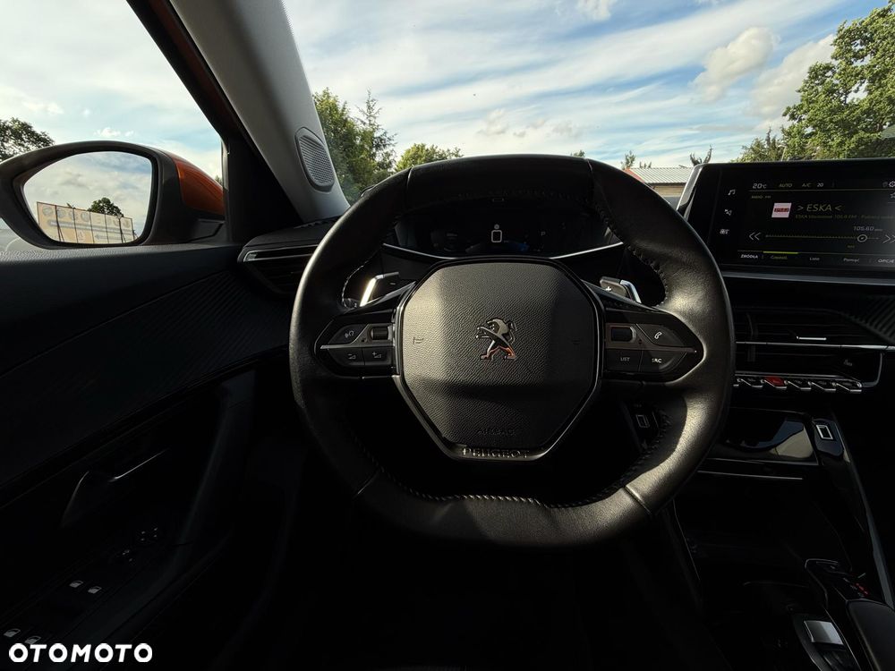 Peugeot 2008 BlueHDi 130 EAT8 Allure Pack - 30