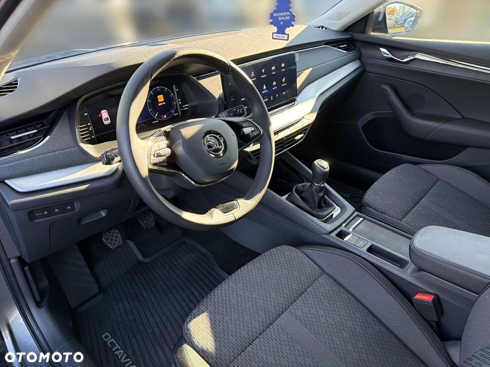 Skoda Octavia 1.5 TSI ACT Style - 10