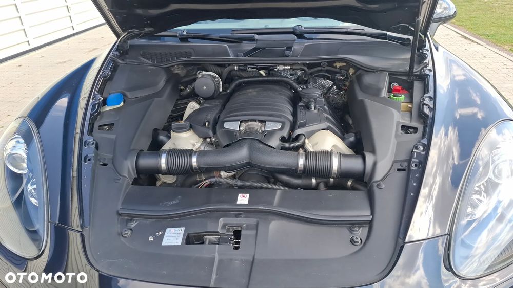 Porsche Cayenne - 29
