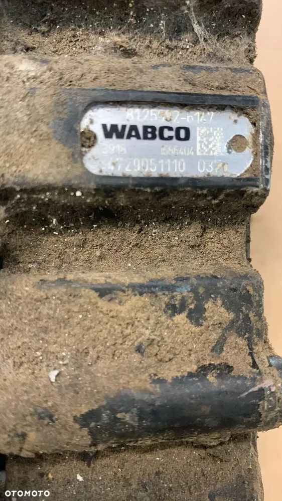 Zawór ECAS WABCO 4729051110 MAN 8125902-6147 - 2