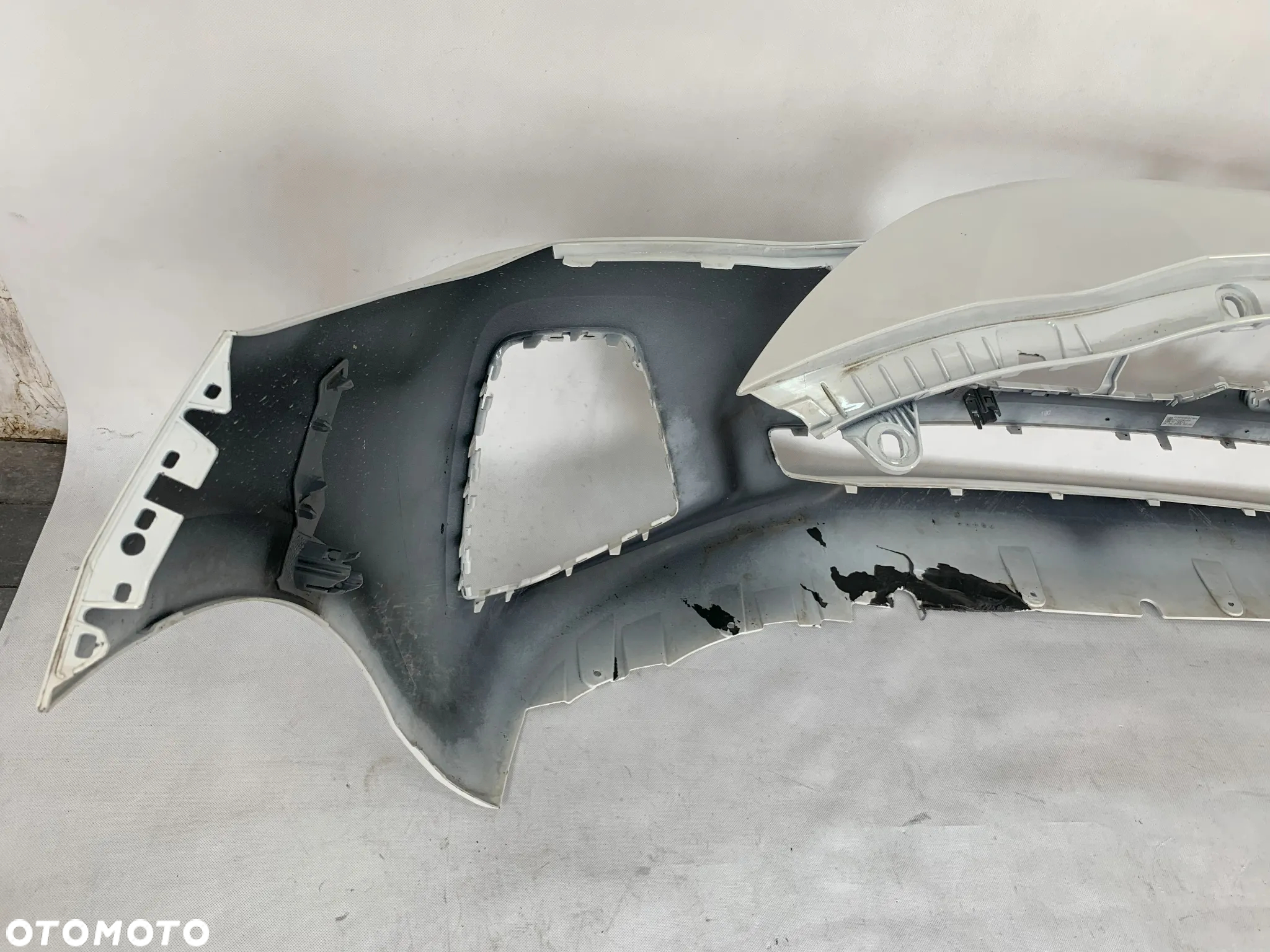 Image Přední nárazník BMW X1 U11 Active Tourer 22r PDC x 1 u 11 2022 - 51118080199