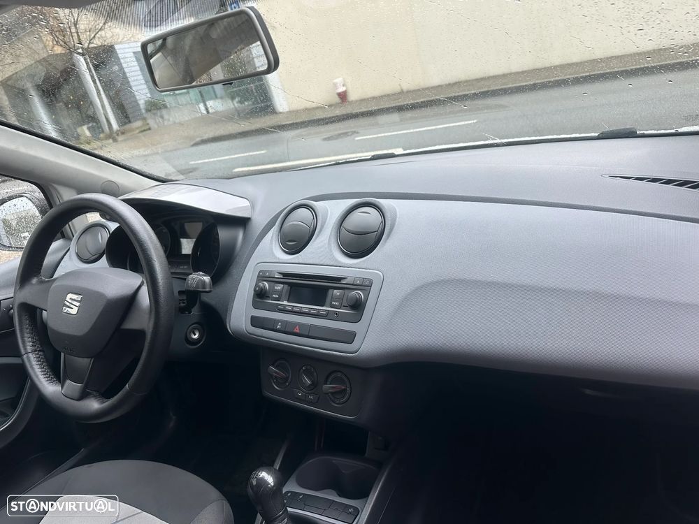 Seat Ibiza 1.4 TDi 90 CV - 18