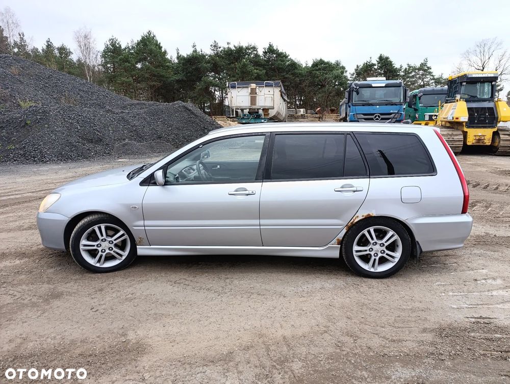 Mitsubishi Lancer 2.0 Sport - 3