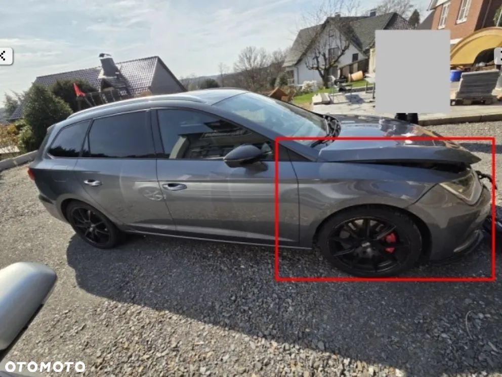 Seat Leon Sportstourer 2.0 TSI Start&Stop 4Drive DSG Cupra 300 - 2