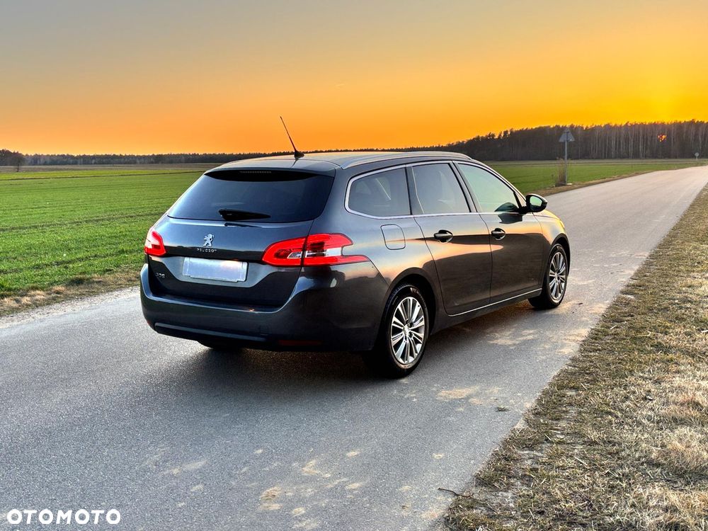 Peugeot 308 - 4