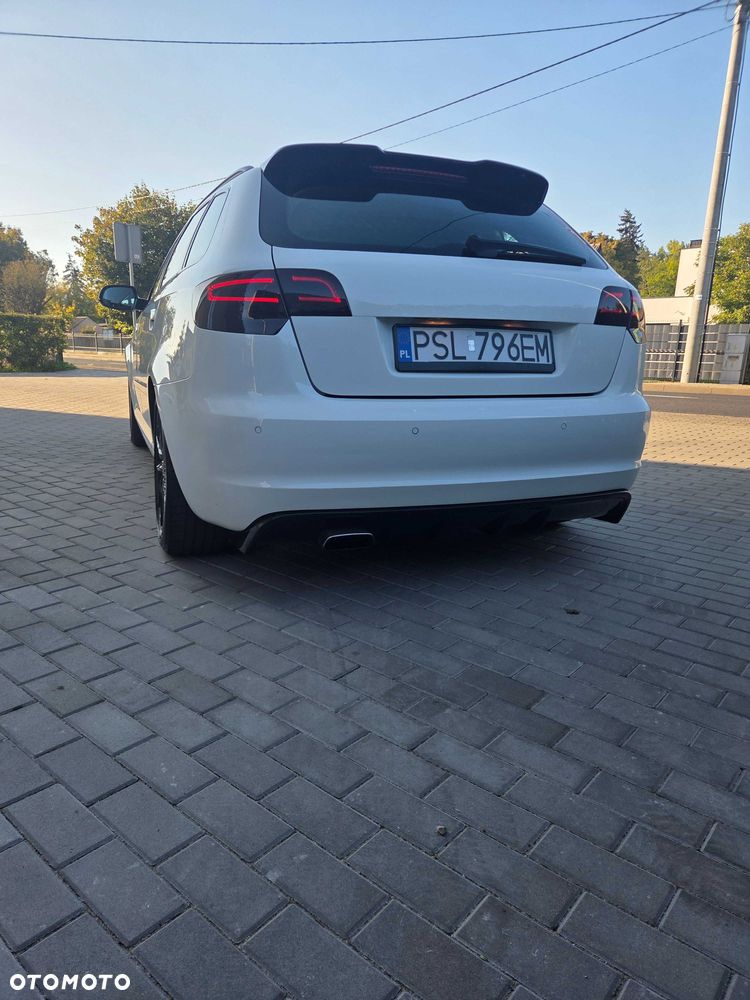 Audi A3 Sportback 2011 photo 4