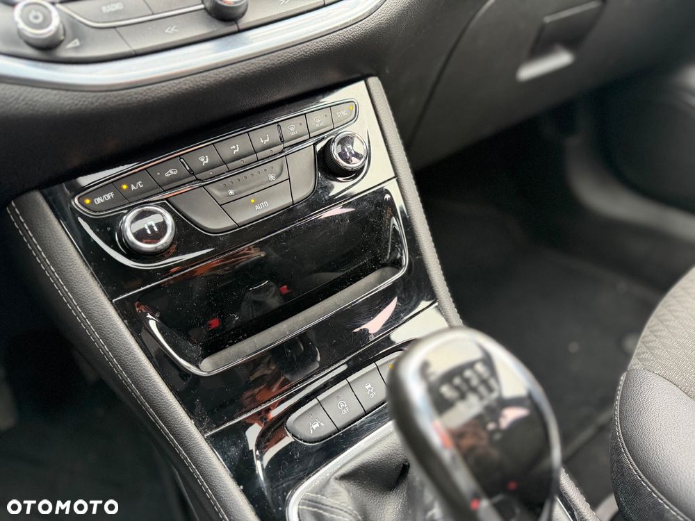 Opel Astra 1.0 Turbo Start/Stop Innovation - 14