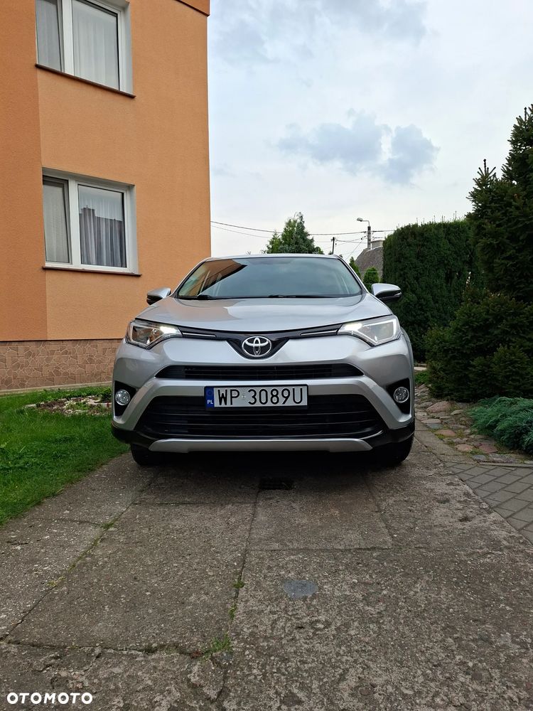 Toyota Rav4 2015 photo 5