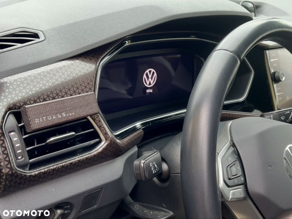 Volkswagen T-Cross - 6