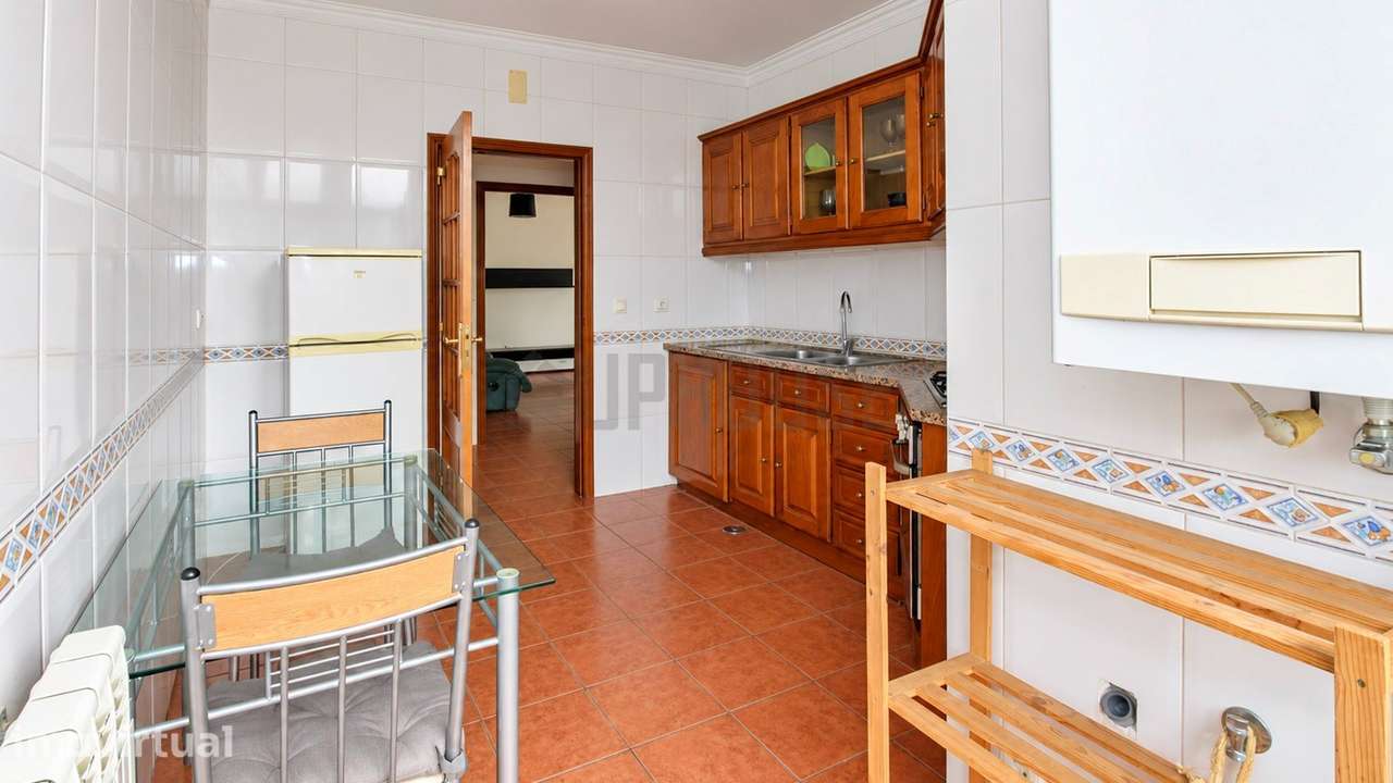 Apartamento T2 Junto ao Hospital - Grande imagem: 2/12