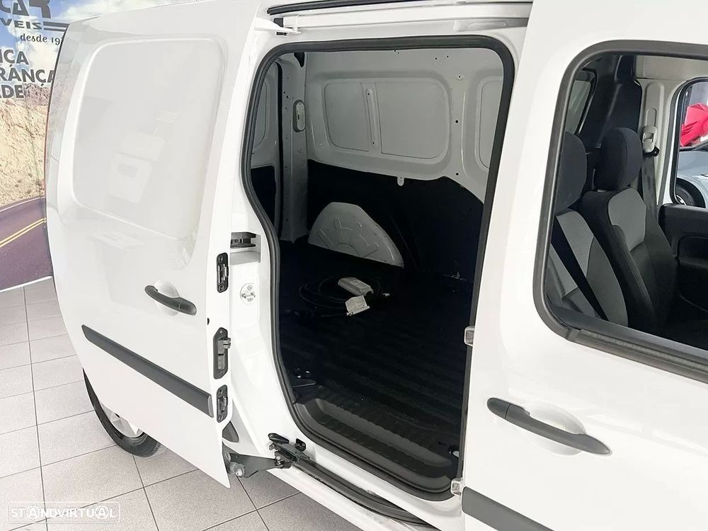 Renault Kangoo Maxi Z.E. 33 - 19