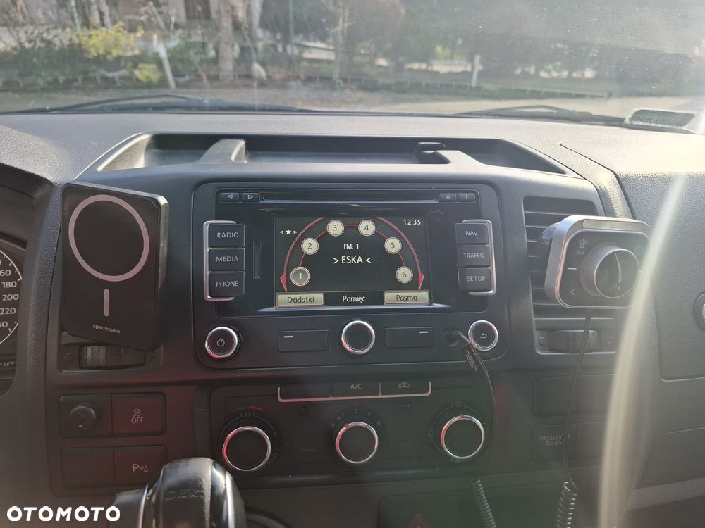 Volkswagen Transport T5 - 21