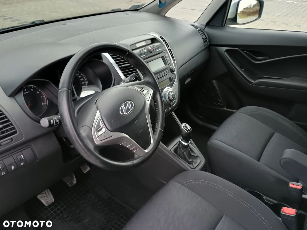 Hyundai ix20 1.6 Comfort - 12