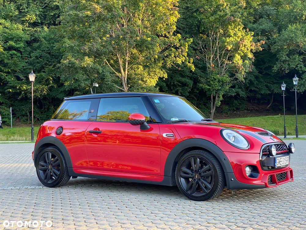 MINI John Cooper Works - 4