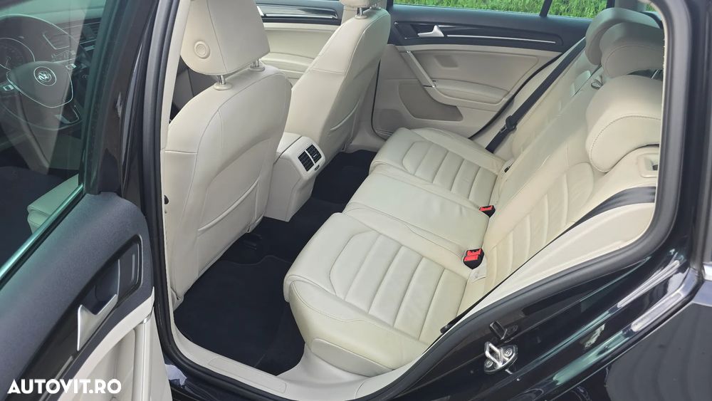 Volkswagen Golf 1.6 TDI BMT Highline - 26
