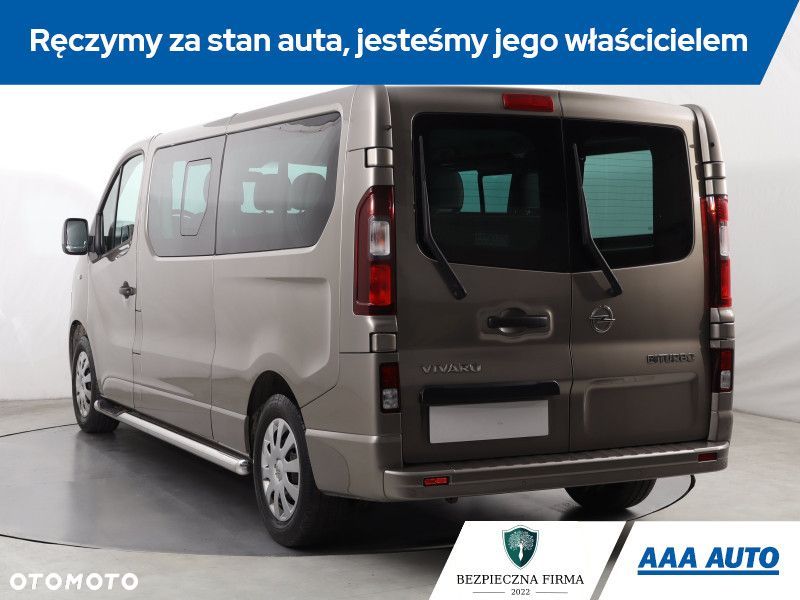 Opel Vivaro - 5