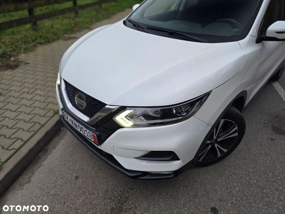 Nissan Qashqai 1.3 DIG-T Tekna DCT - 27