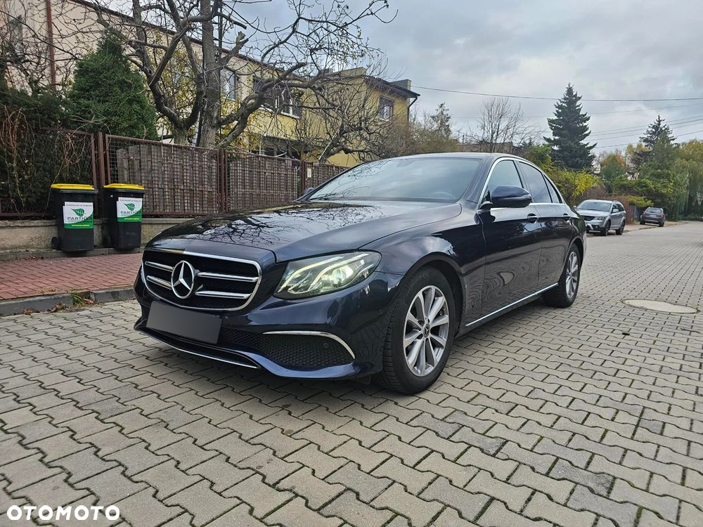 Mercedes-Benz Klasa E 220 d 9G-TRONIC - 2