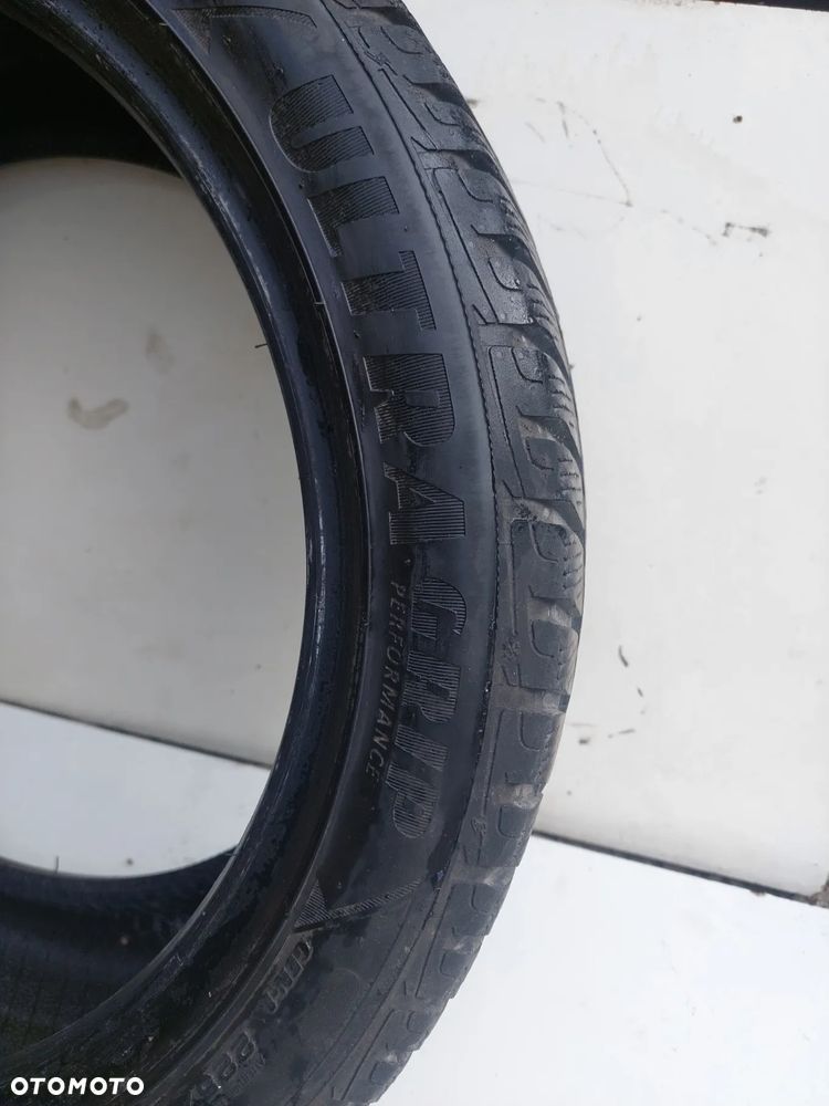 Opona Zimowa Goodyear Ultra Grip  Performance 225/45 R17 - 4