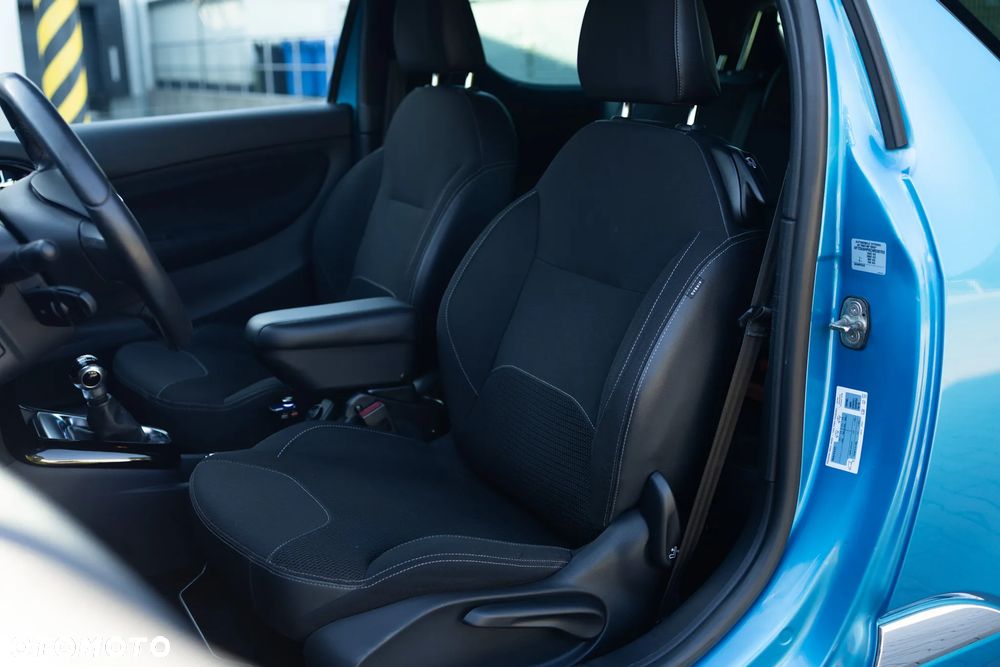 Citroën DS3 1.6 e-HDi SoChic - 15