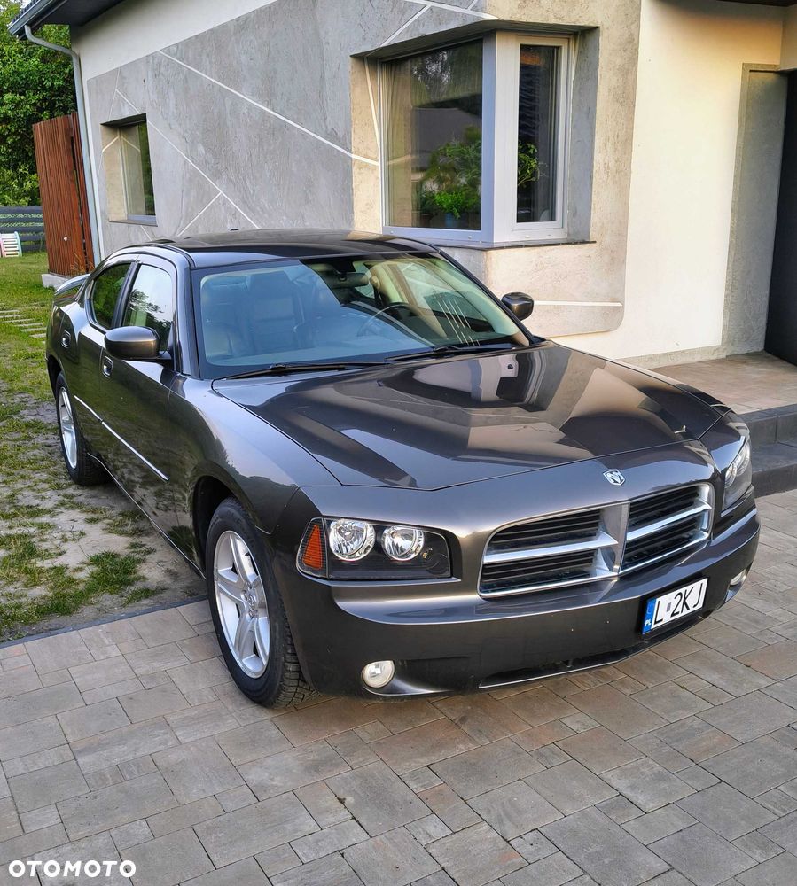 Dodge Charger - 3
