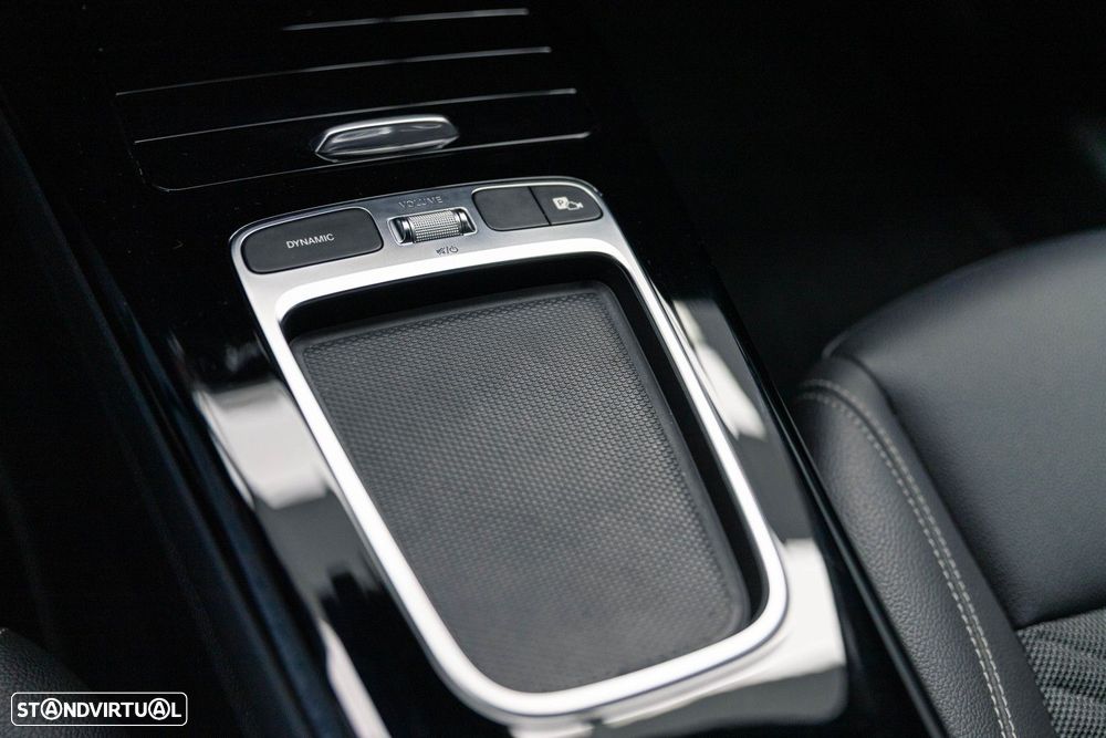 Mercedes-Benz A 200 Standard - 41