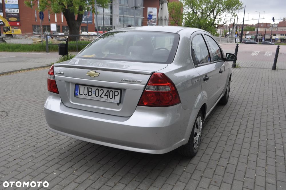 Chevrolet Aveo 1.2 LT - 3
