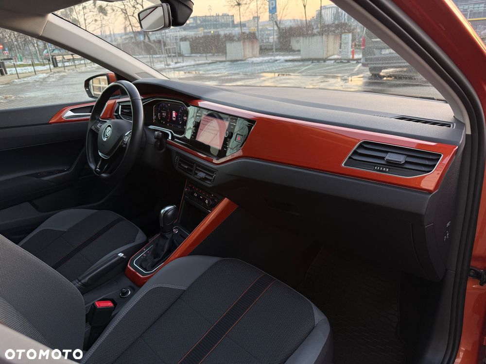 Volkswagen Polo 1.0 TSI Highline DSG - 11