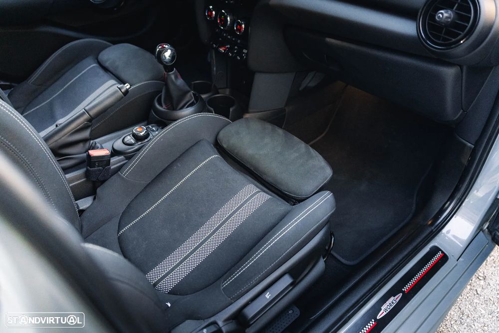 MINI 5 Portas One - 13