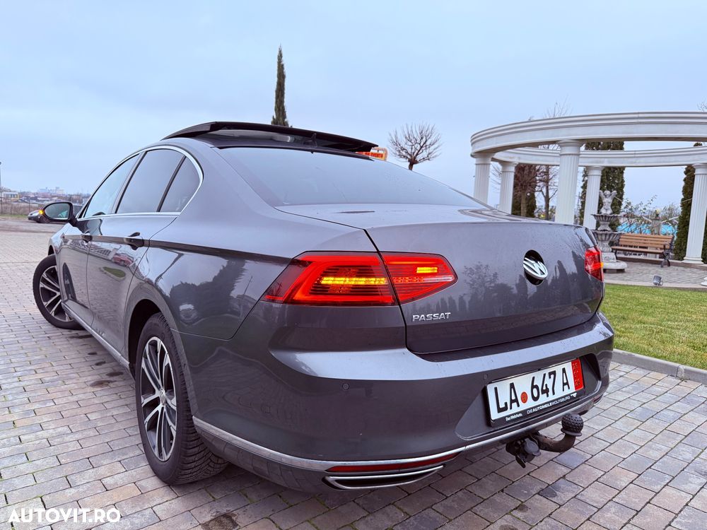 Volkswagen Passat - 2