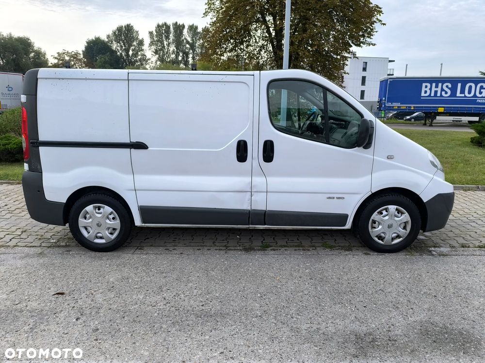 Renault Trafic - 3