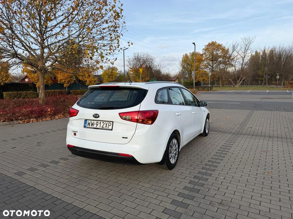 Kia Ceed Cee'd 1.6 CRDi M - 9