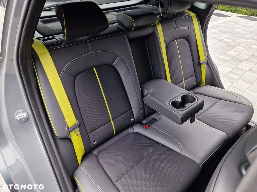 Hyundai Kona 1.6 T-GDI DCT 4WD Unique - 23