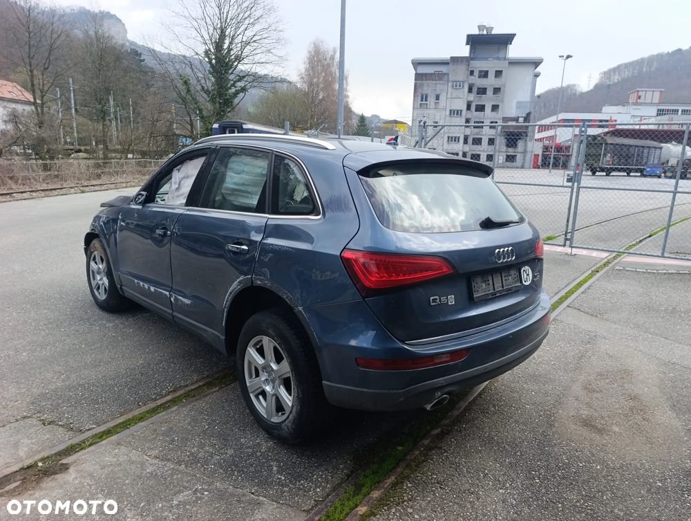 Audi Q5 2.0 TDI Quattro S tronic design - 4