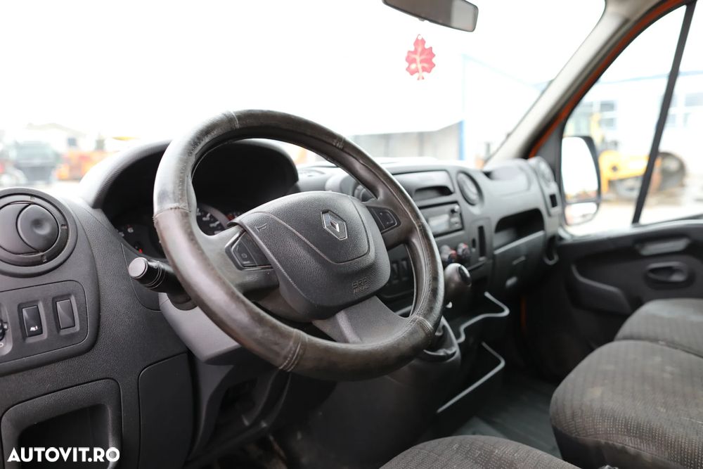 Renault Master III - 10