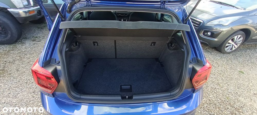 Volkswagen Polo 1.0 TSI OPF DSG R-Line - 23