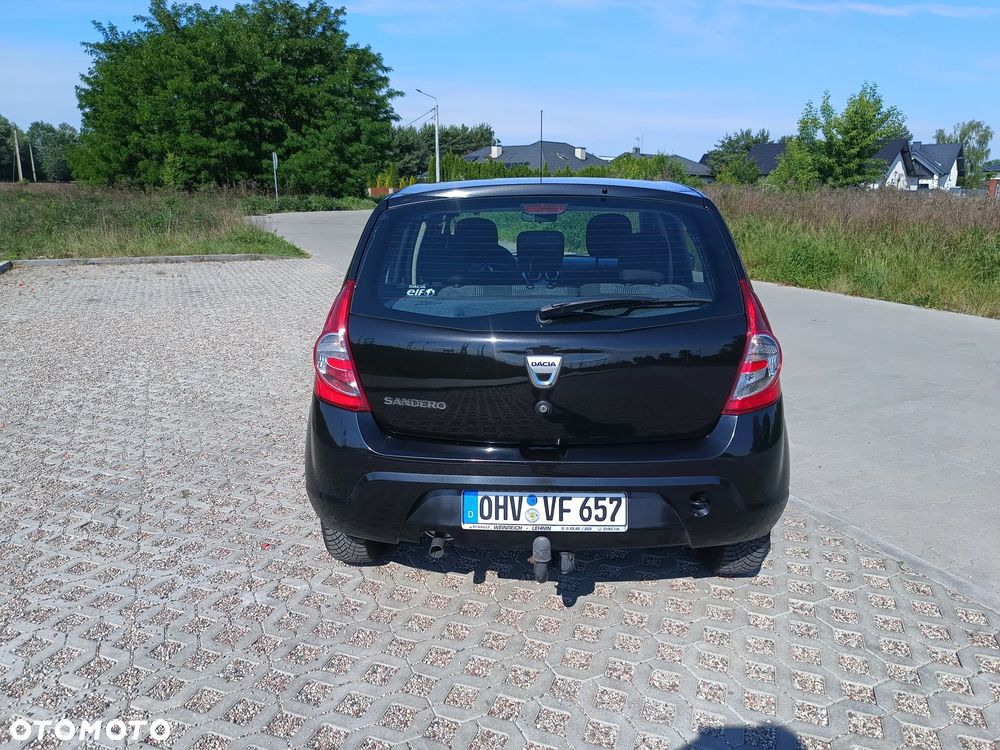 Dacia Sandero 1.6 Laureate - 12