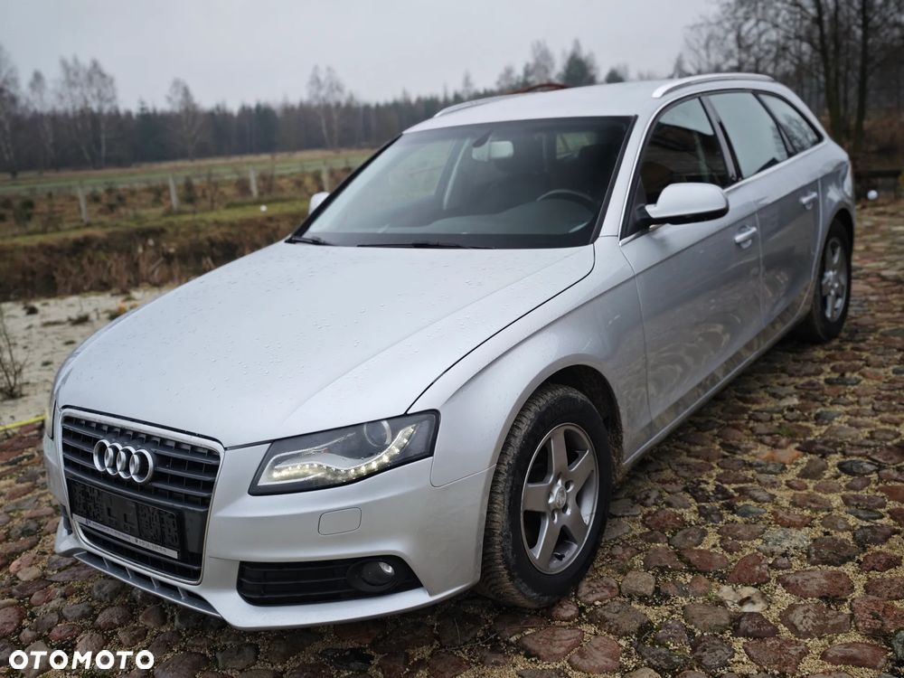 Audi A4 Avant 2.0 TDI DPF Attraction - 5