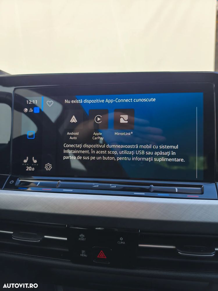 Volkswagen Golf 2.0 TDI DSG Life - 25