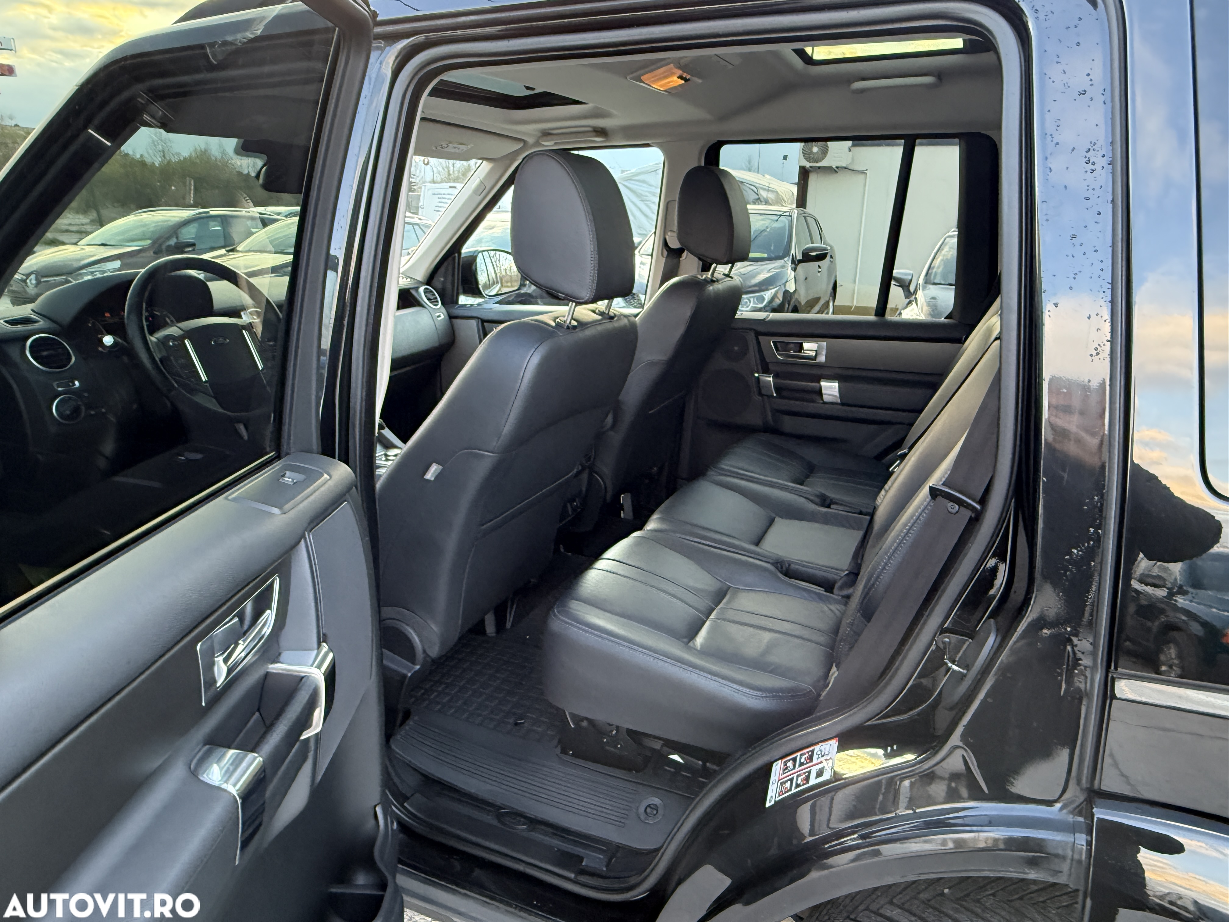 Land Rover Discovery 4 3.0 L SDV6 HSE Aut. - 8