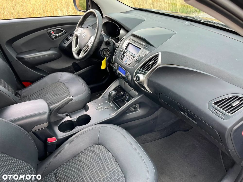 Hyundai ix35 2.0 2WD Automatik Style - 24