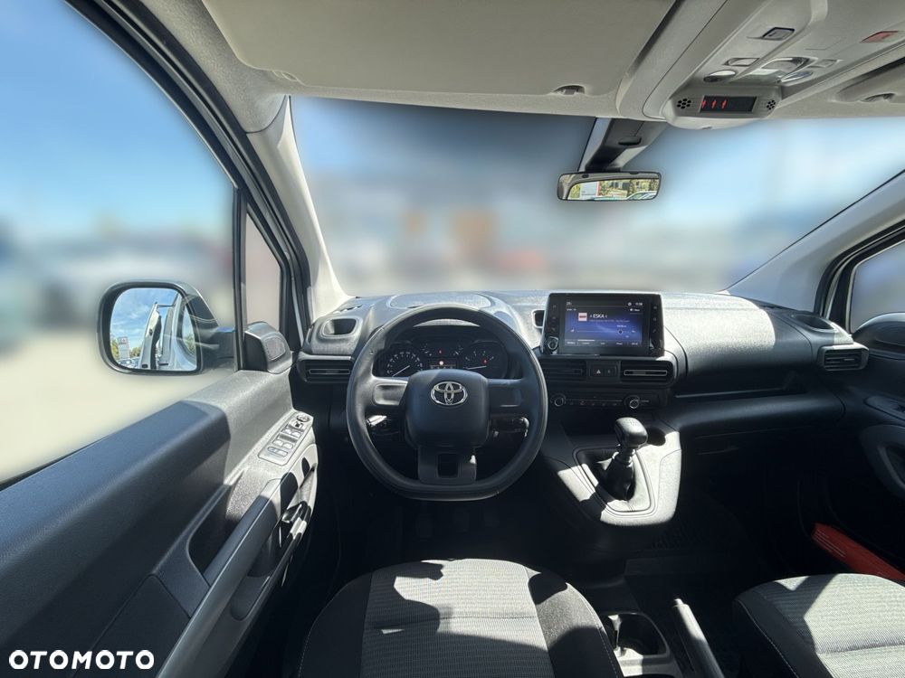 Toyota Proace City Verso Long 1.5 D-4D Business - 12