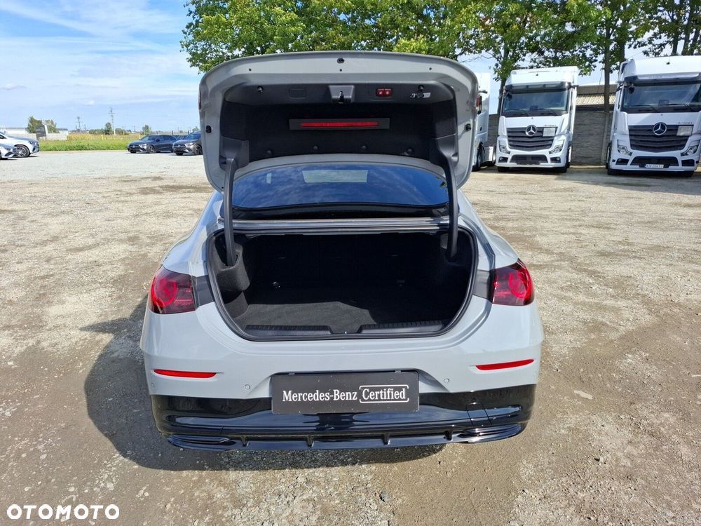 Mercedes-Benz CLA 200 mHEV 8G-DCT - 19