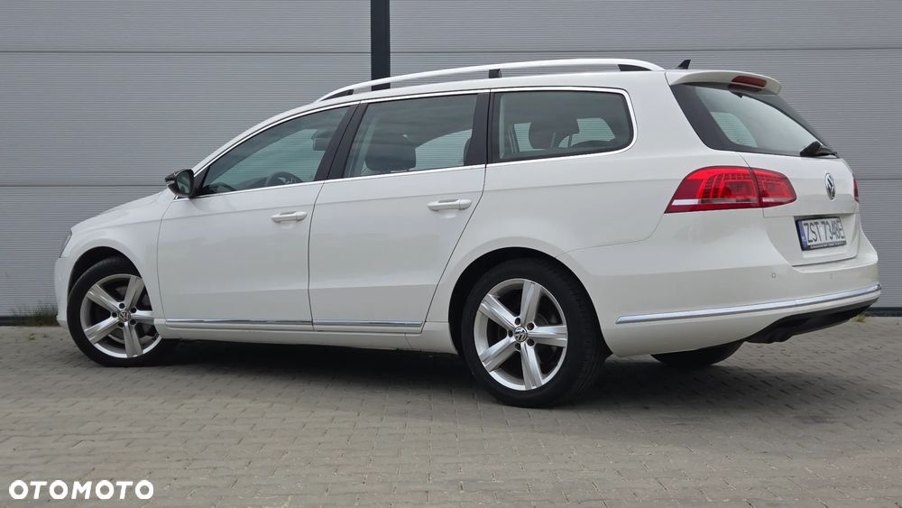 Volkswagen Passat Variant 2.0 TDI BlueMotion Technology DPF Comfortline - 12