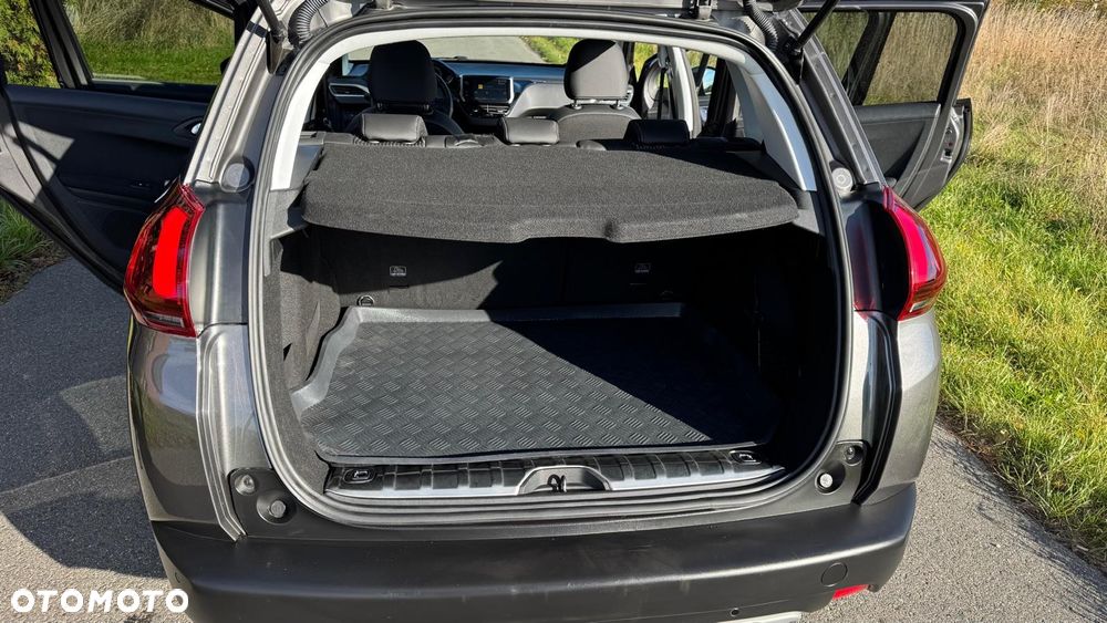 Peugeot 2008 1.2 Pure Tech Crossway S&S EAT6 - 11